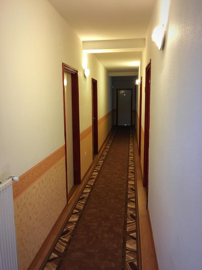 Palota Panzio Bed and Breakfast Boedapest Buitenkant foto